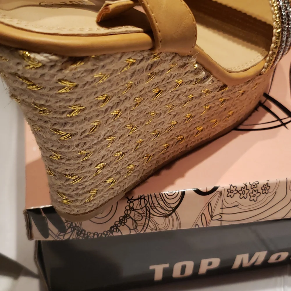 TOP Moda New ROYAL-1 Espadrille Platform Wedge Sandals Womens 10 NWT Gold Silver